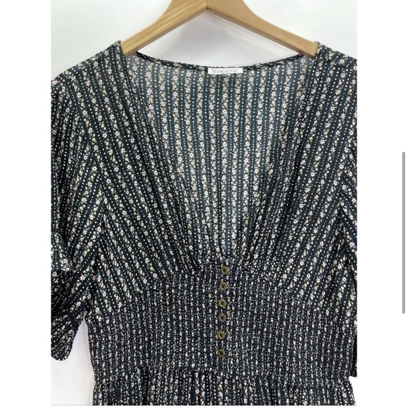 Patrons Of Peace Black Flower Power Cropped Jumpsuit Size Medium (fits like Lg) - Picture 3 of 9